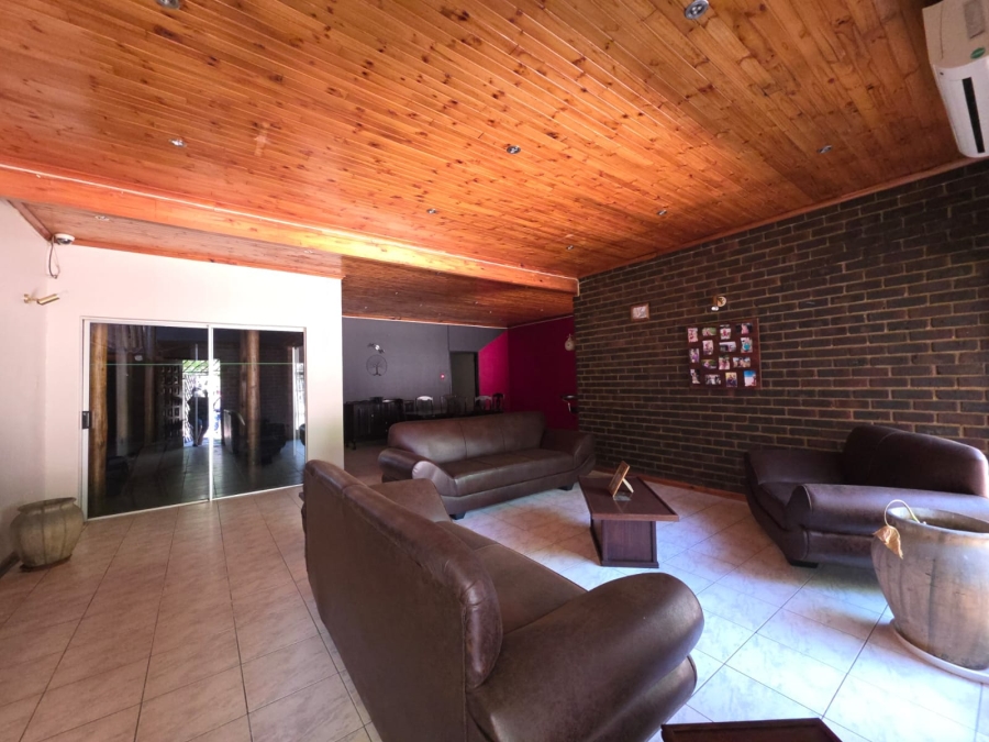 3 Bedroom Property for Sale in Vaalpark Free State